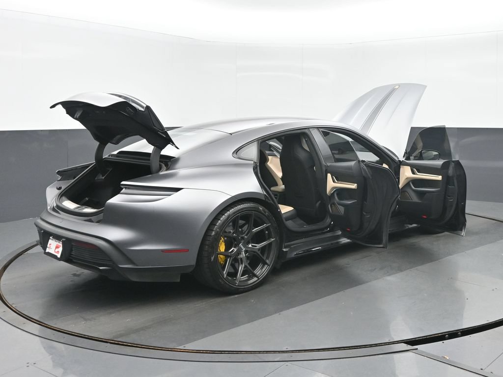 Used 2020 Porsche Taycan Turbo S AWD/4WD image 35