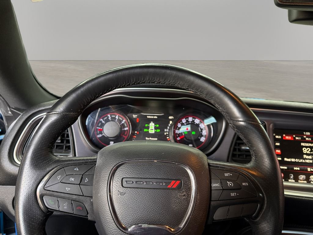 Used 2016 Dodge Challenger SXT Plus RWD image 18