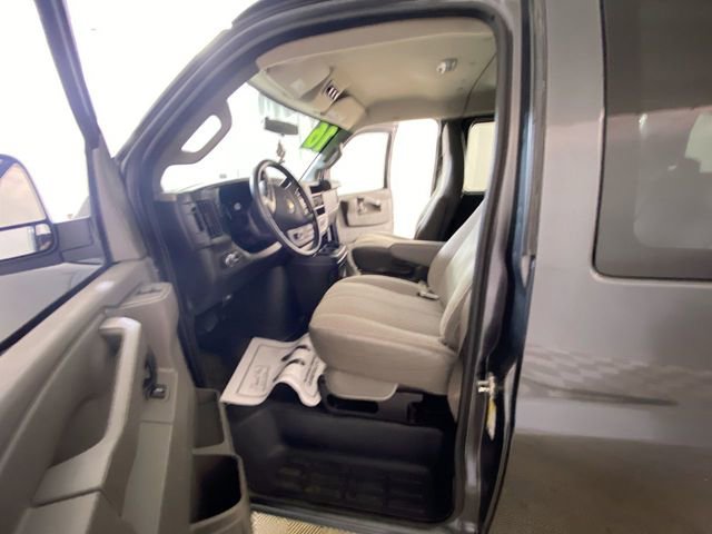 Used 2016 Chevrolet Express 3500 LT w/ LT Preferred Equipment Group image 24