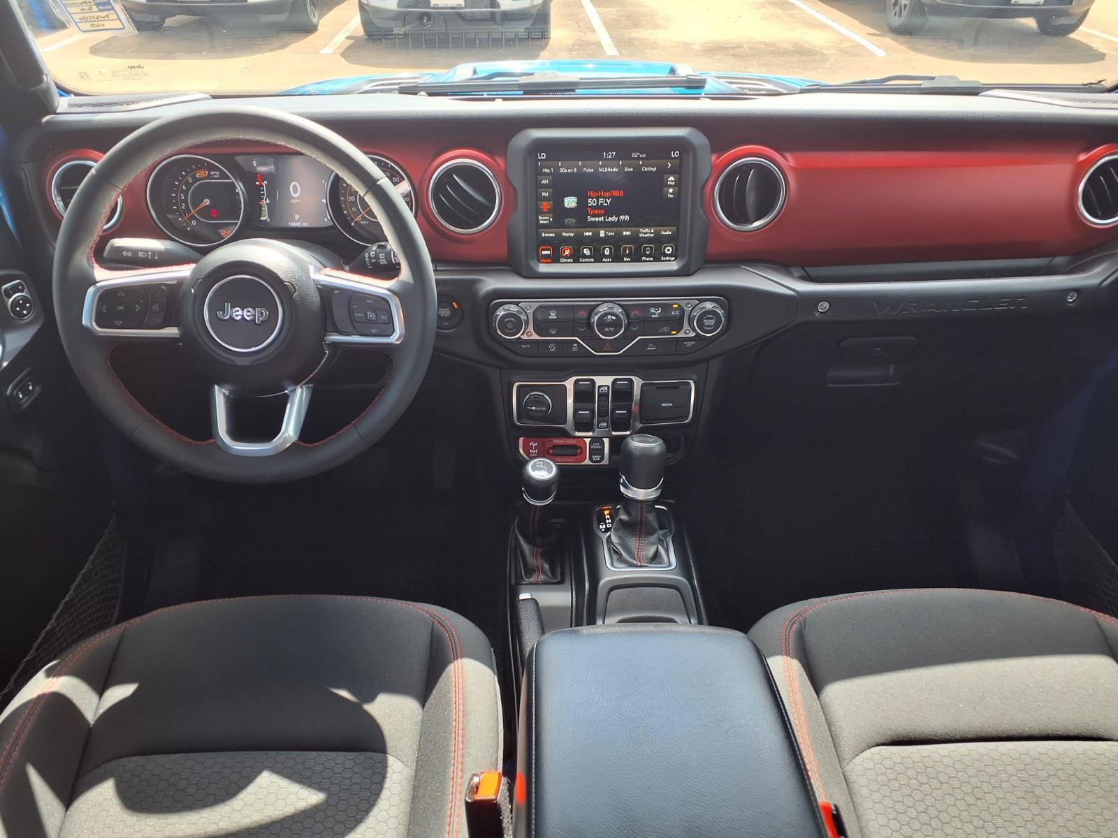 Used 2023 Jeep Wrangler Unlimited Rubicon AWD/4WD image 5