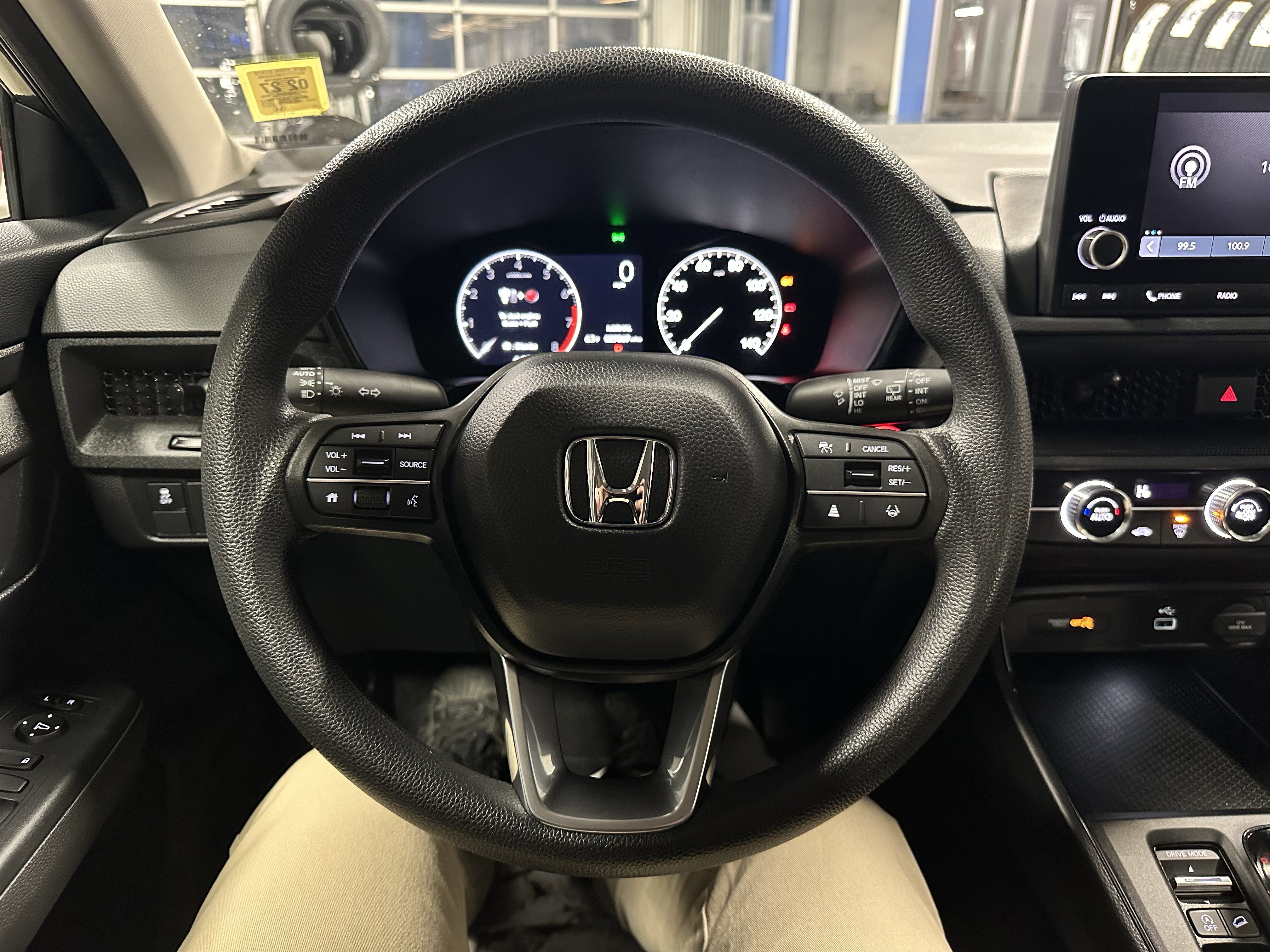 Used 2023 Honda CR-V LX image 9