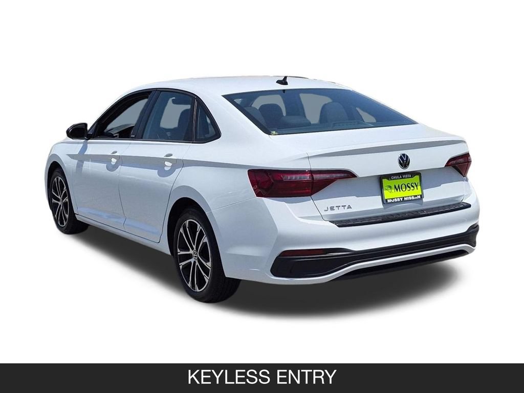 Used 2024 Volkswagen Jetta Sport FWD image 7