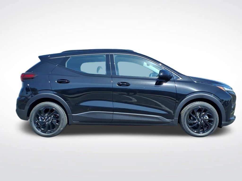 New 2027 Chevrolet Bolt RS w/ Technology Package FWD image 5