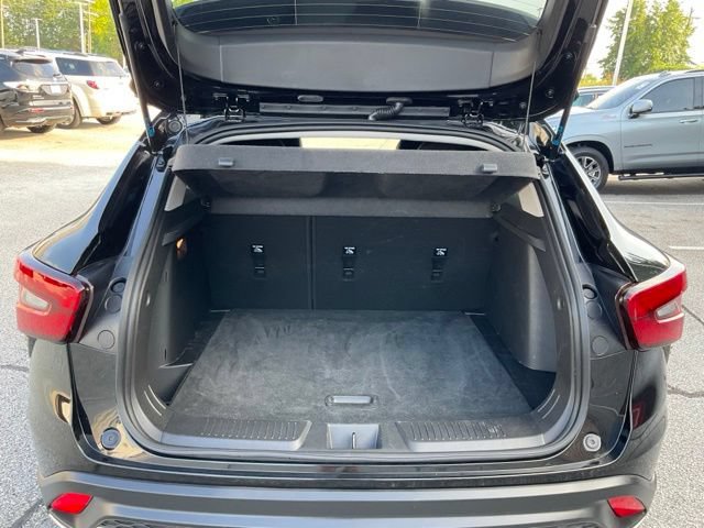Used 2026 Chevrolet Trax LT FWD image 16