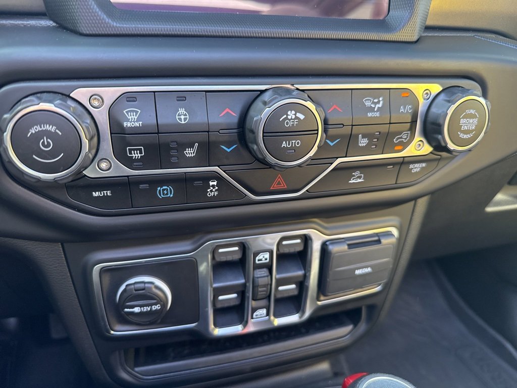 Used 2023 Jeep Wrangler Willys 4xe w/ Sun & Screen Package image 25