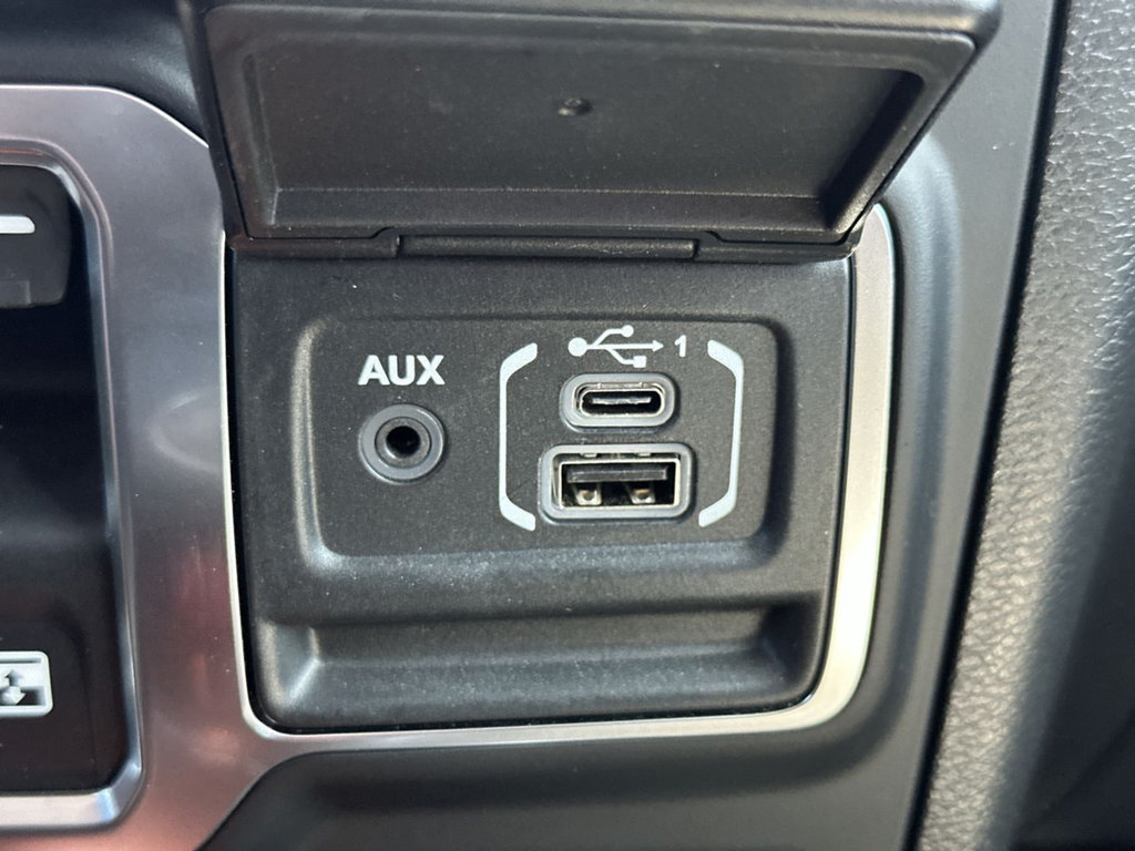 Certified 2023 Jeep Wrangler Sport AWD/4WD image 41