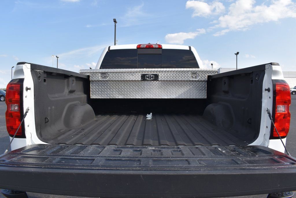 Used 2015 Chevrolet Silverado 2500 LTZ image 6