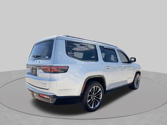 Used 2022 Jeep Wagoneer Series III w/ Premium Group I AWD/4WD image 9
