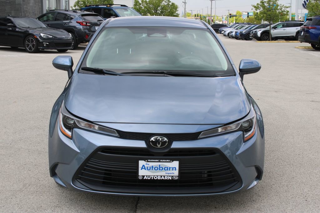 Used 2024 Toyota Corolla LE FWD image 2