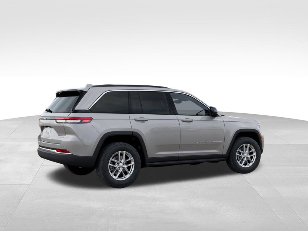 New 2026 Jeep Grand Cherokee Laredo X AWD/4WD image 5