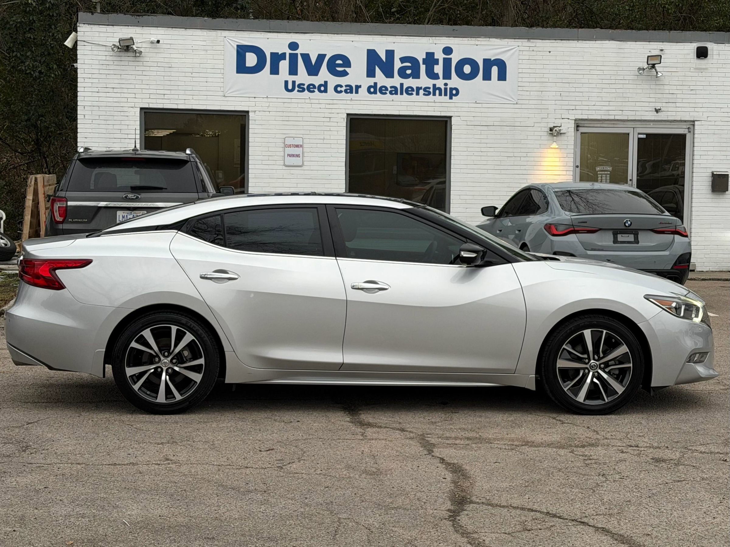 Used 2018 Nissan Maxima Platinum image 4