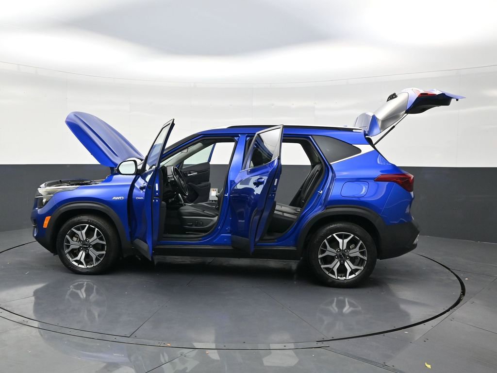 Used 2023 Kia Seltos EX AWD/4WD image 30