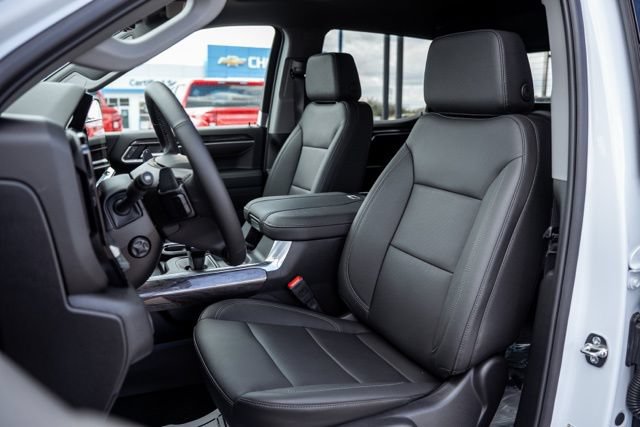 New 2026 Chevrolet Silverado 1500 LTZ w/ Technology Package AWD/4WD image 31