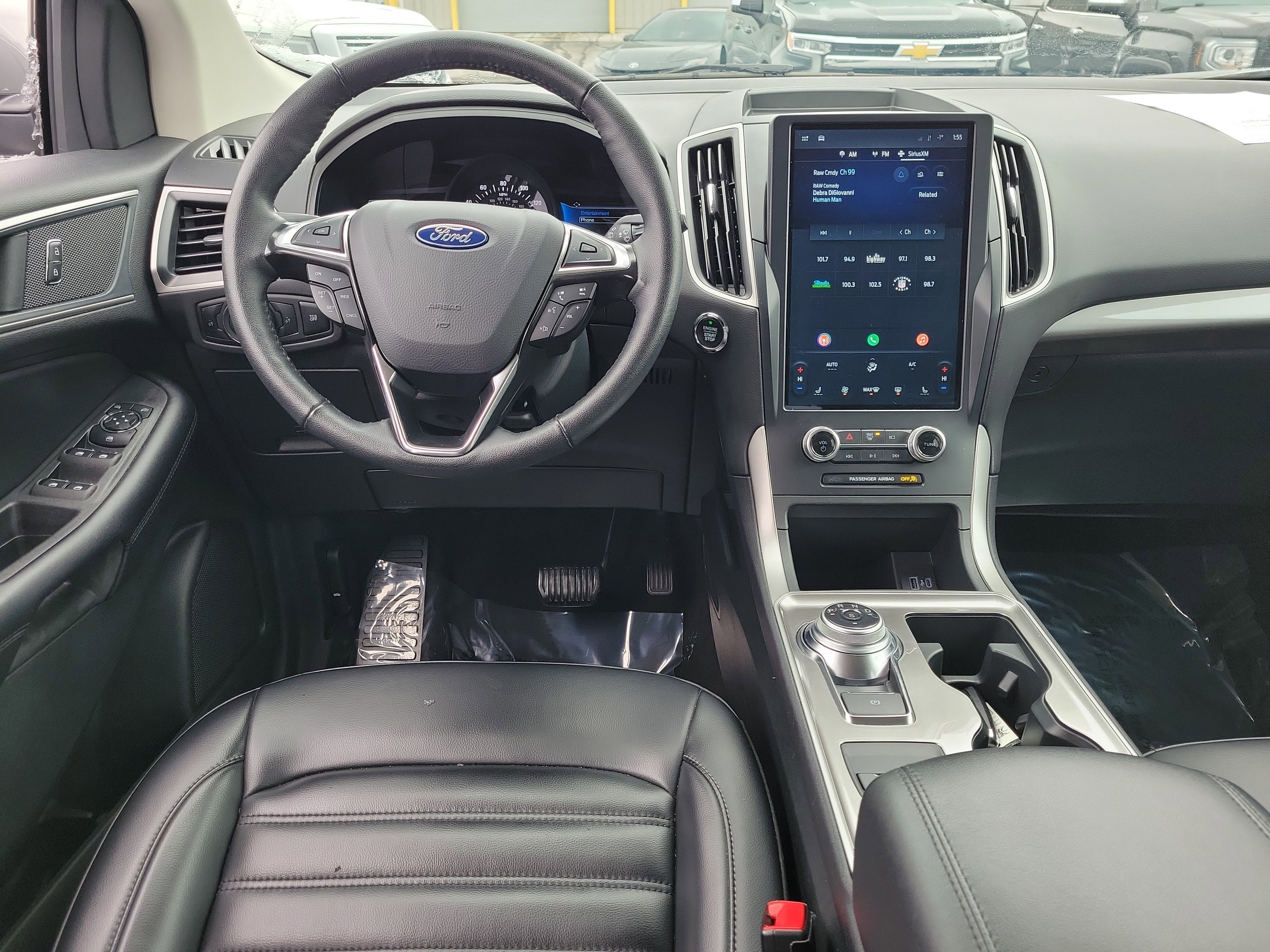 Used 2024 Ford Edge SEL AWD/4WD image 10