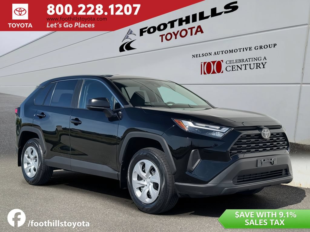 Certified 2023 Toyota RAV4 LE FWD image 1