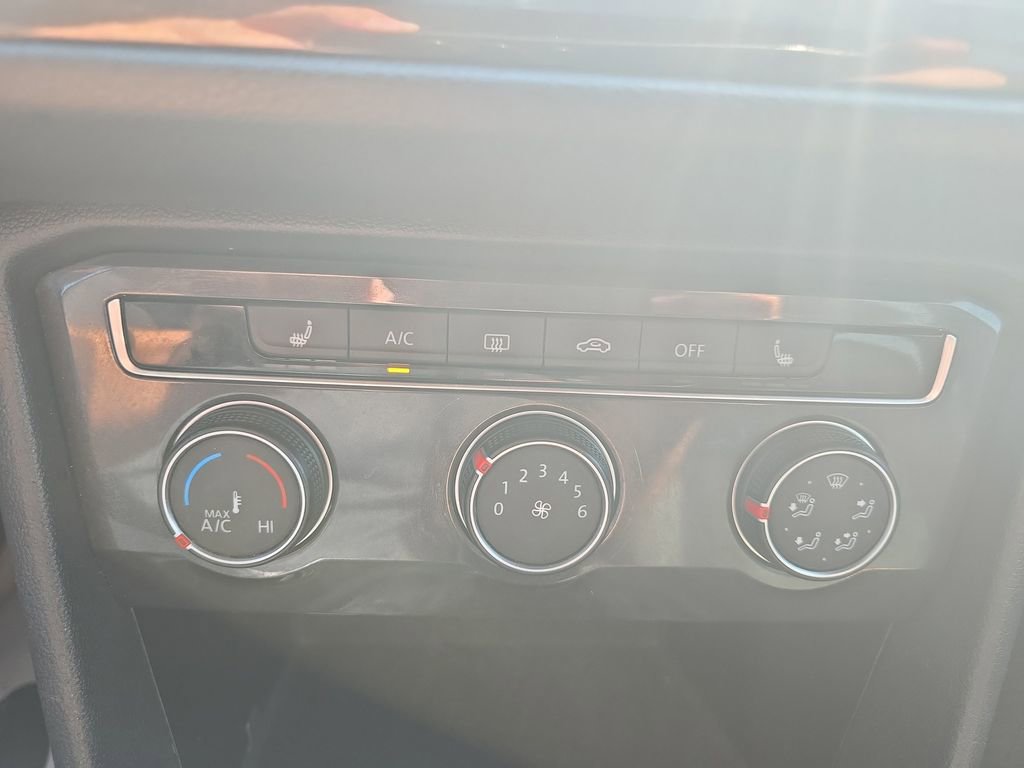 Used 2023 Volkswagen Tiguan S image 30