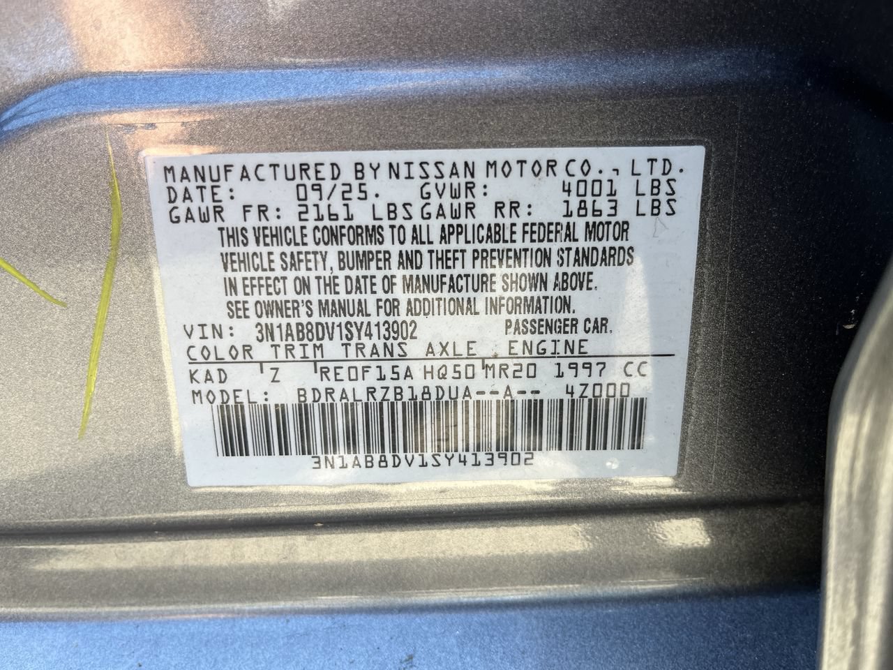Used 2025 Nissan Sentra SR FWD image 30