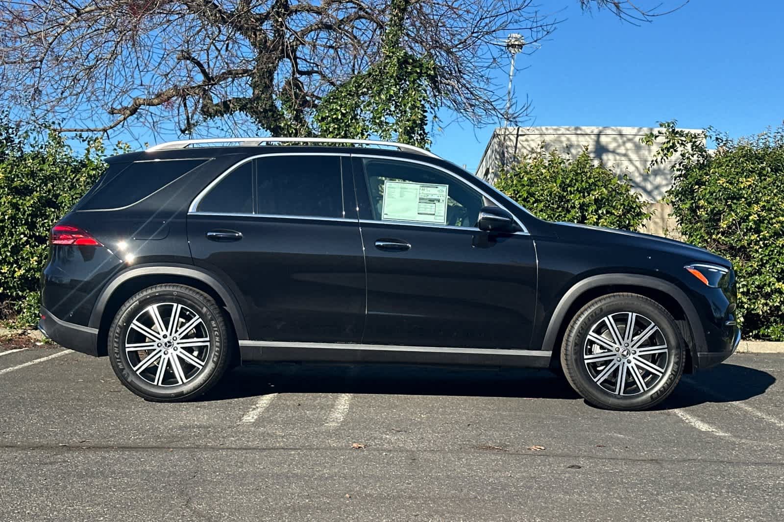 Certified 2026 Mercedes-Benz GLE 350 4MATIC image 2