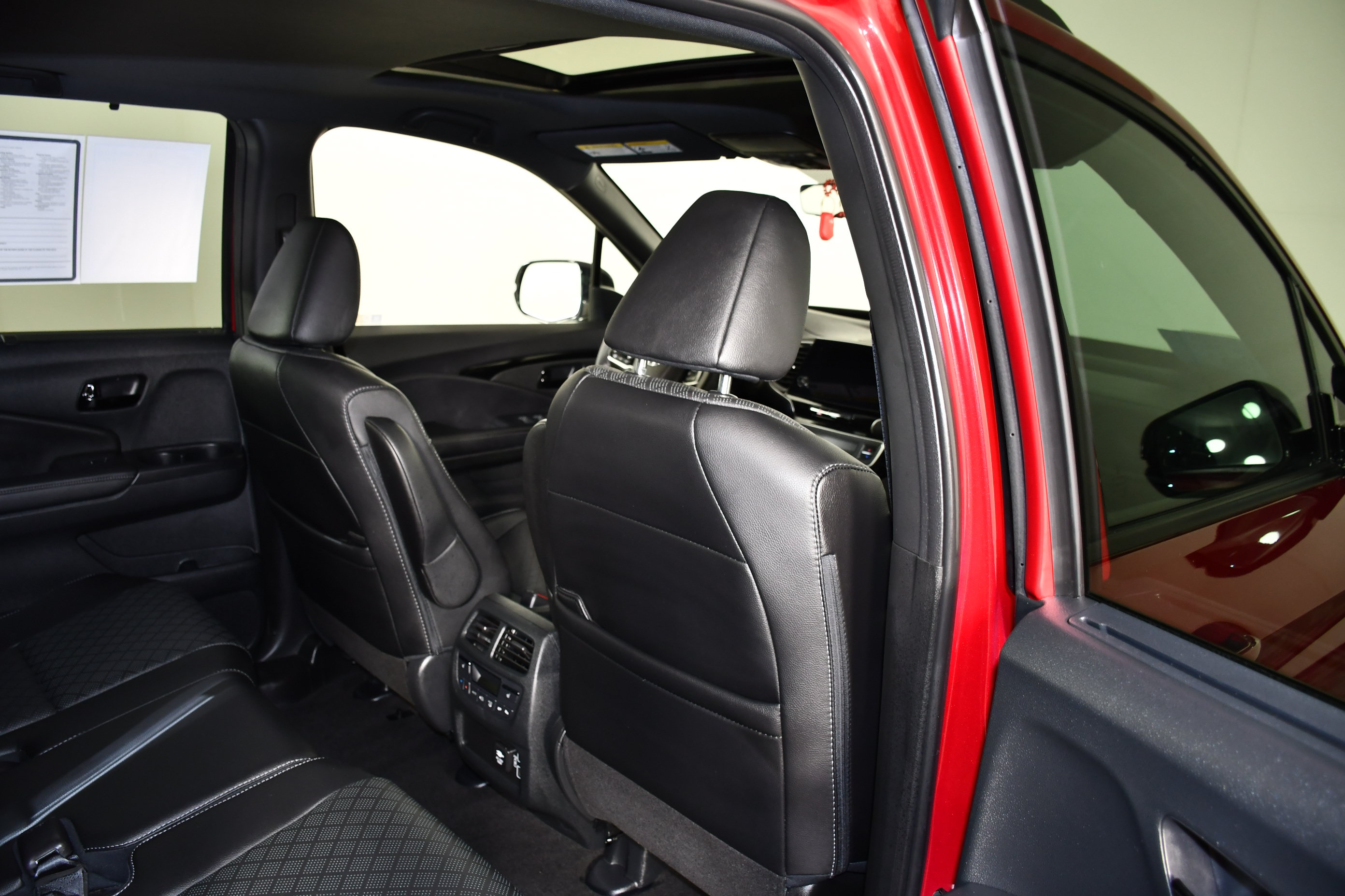 Certified 2023 Honda Passport Elite image 45