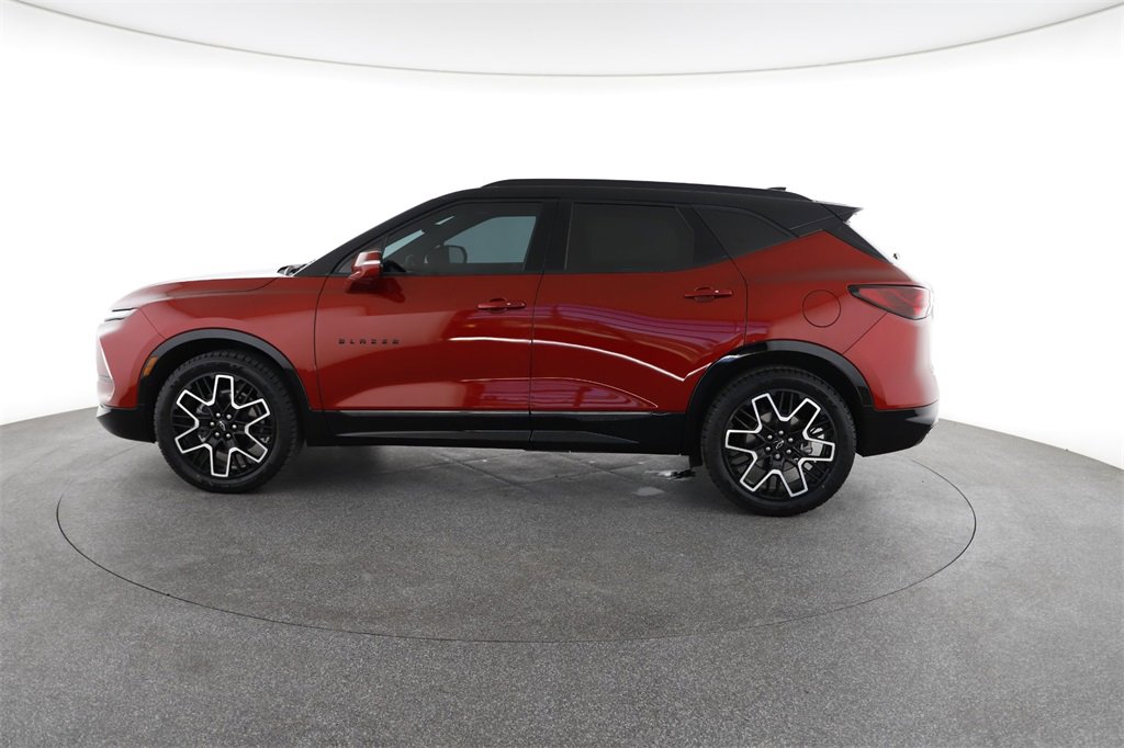 Used 2023 Chevrolet Blazer RS w/ Driver Confidence II Package image 7