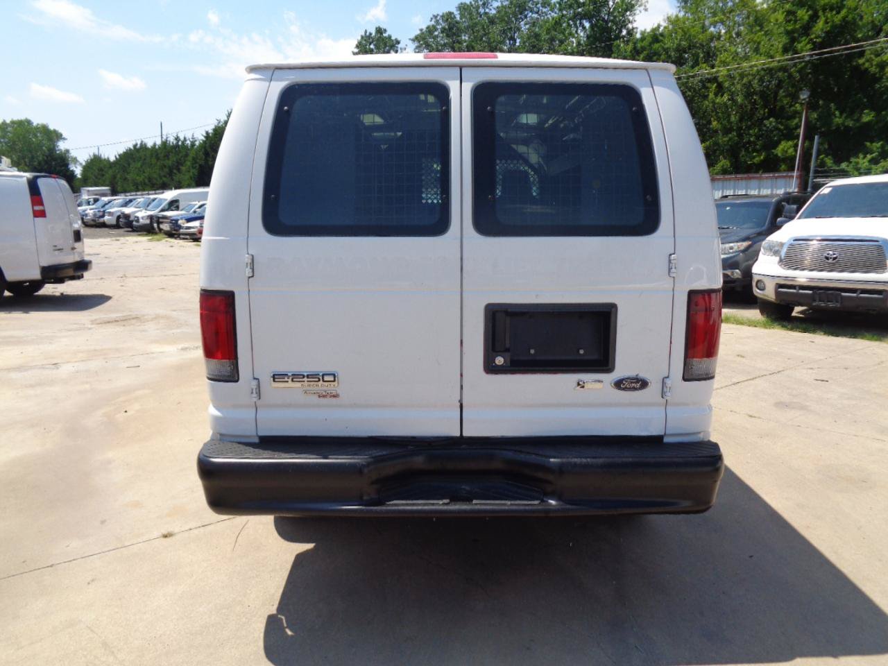 Used 2012 Ford E-250 and Econoline 250 w/ PWR Group RWD image 5