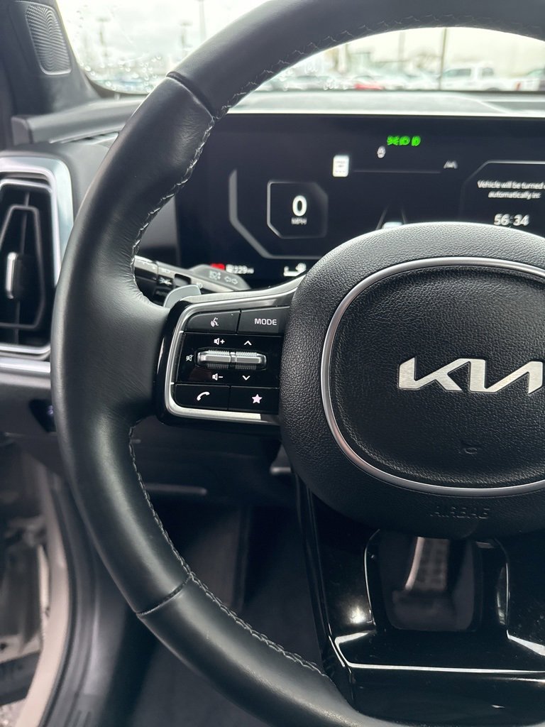 Used 2024 Kia Sorento SX Prestige image 36