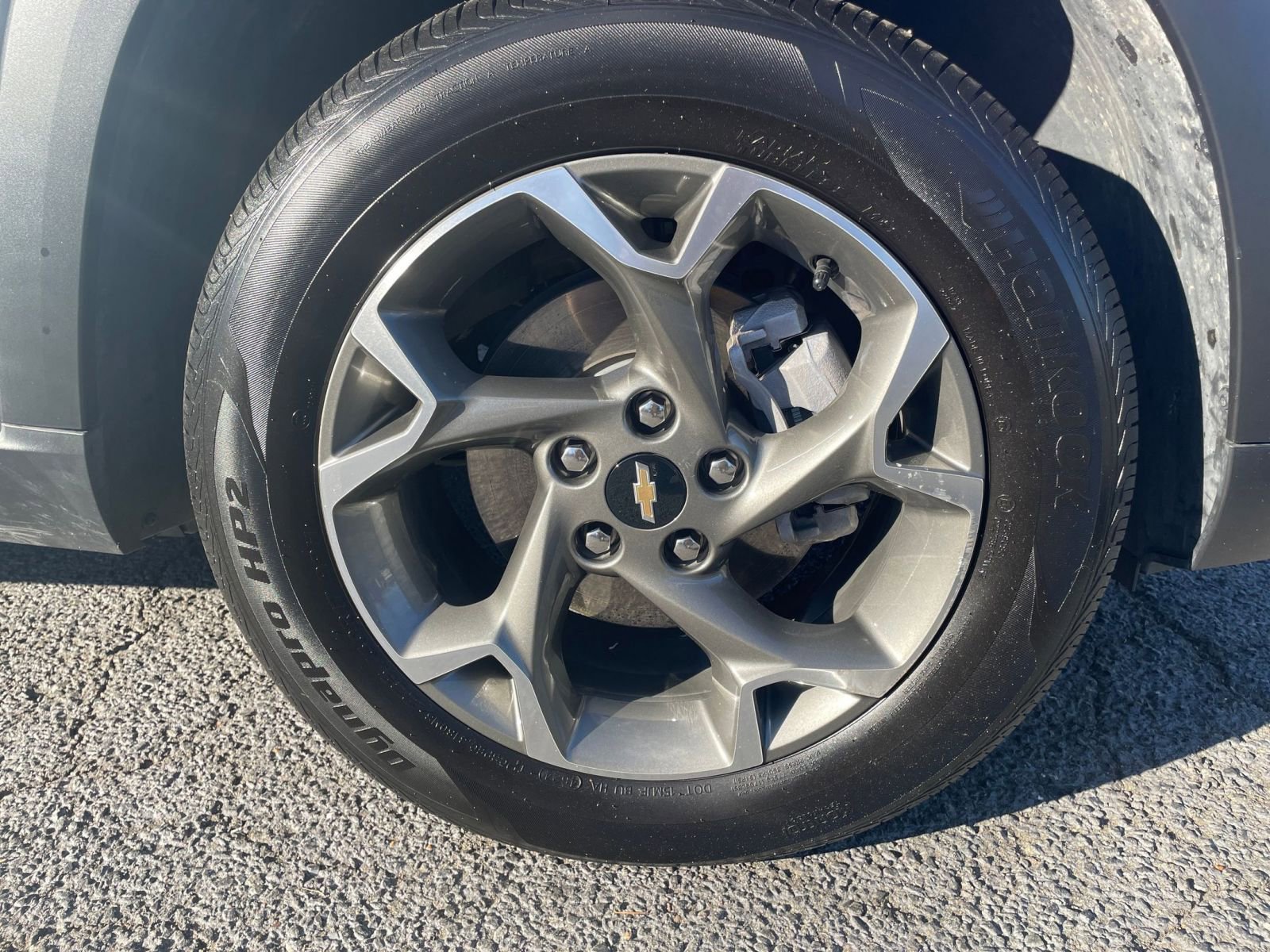 Used 2025 Chevrolet Trax LT image 29