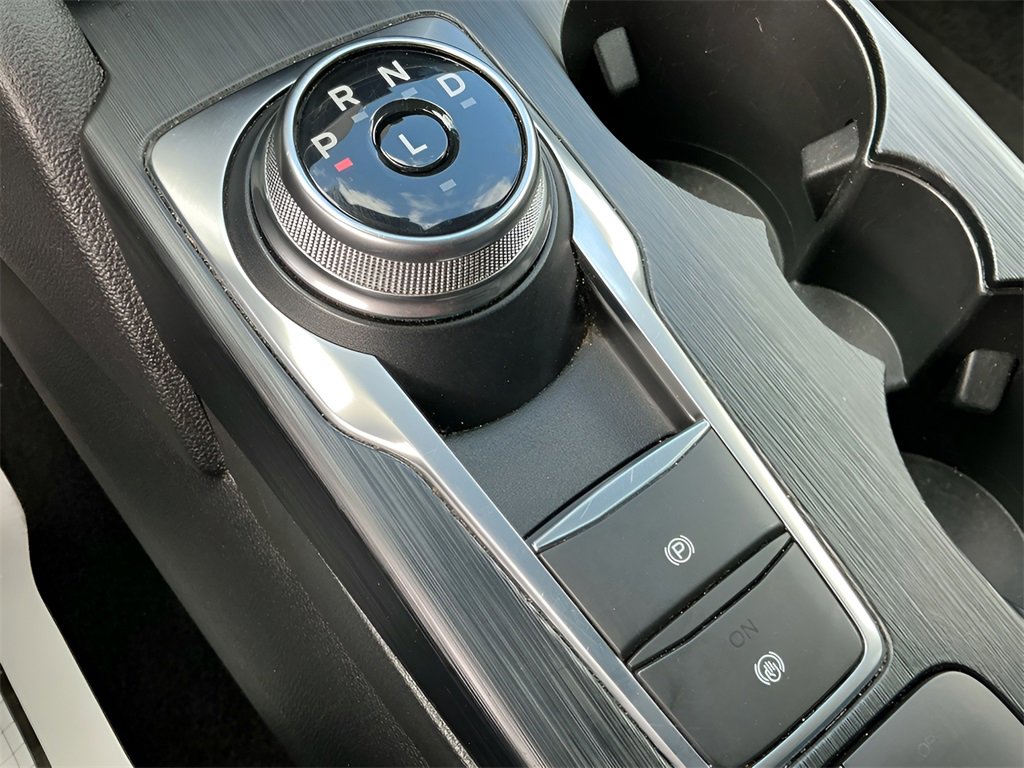 Used 2024 Ford Escape ST-Line w/ Cold Weather Package image 36