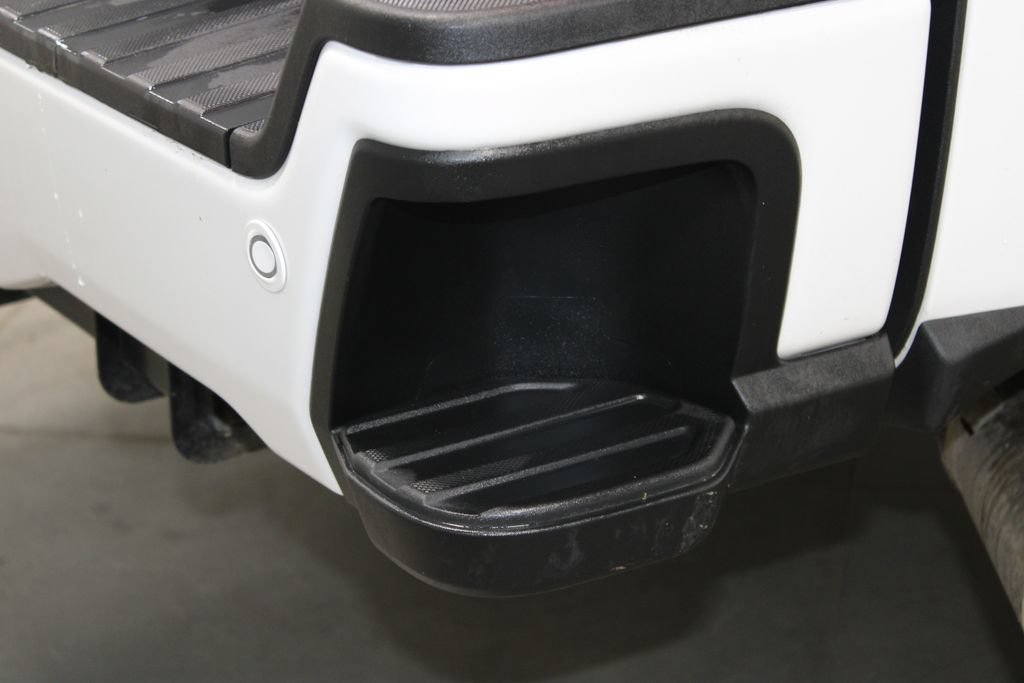 Used 2025 Ford F250 Lariat w/ Black Appearance Package AWD/4WD image 15