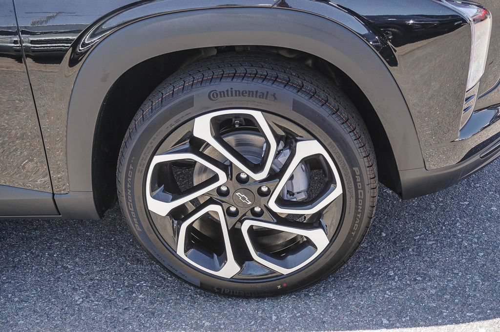 New 2026 Chevrolet Trax RS w/ Driver Confidence Package FWD image 9