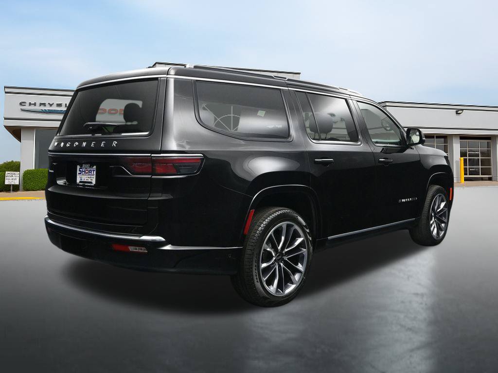 Used 2025 Jeep Wagoneer Series III w/ Premium Group I AWD/4WD image 5
