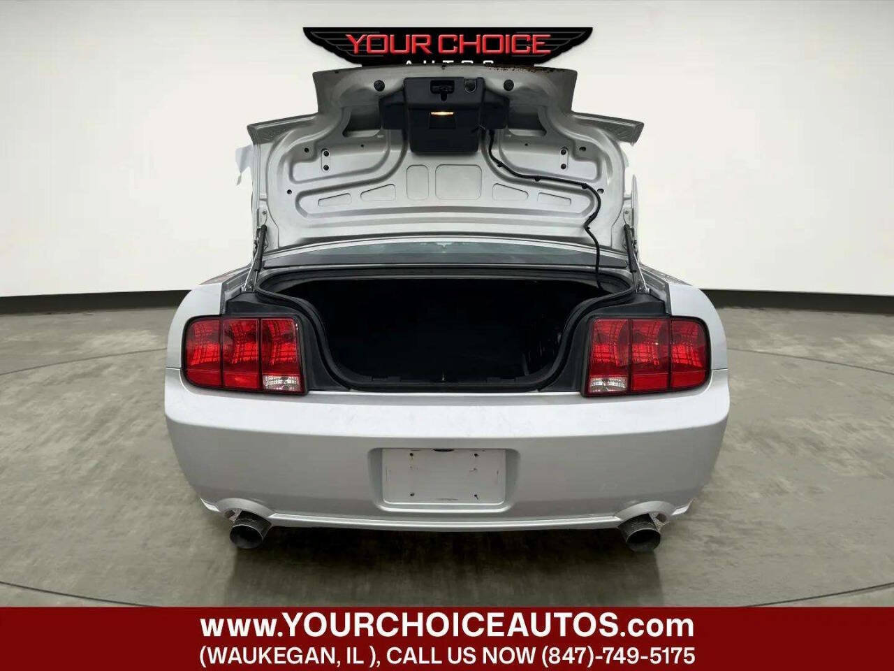 Used 2006 Ford Mustang GT RWD image 11