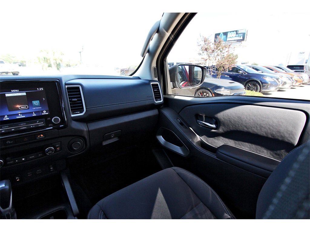 Certified 2024 Nissan Frontier SV w/ SV Convenience Package image 8