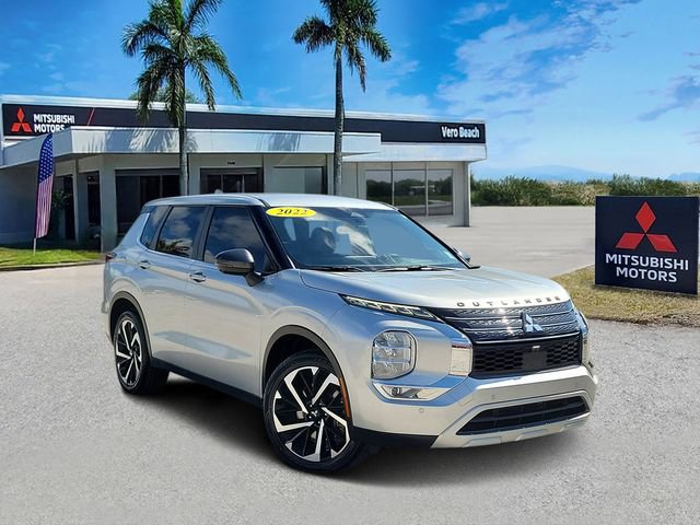 Used 2022 Mitsubishi Outlander SE