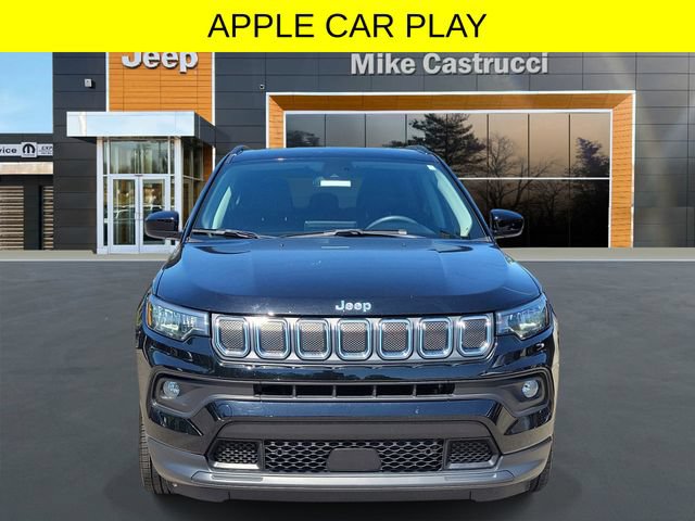 Used 2022 Jeep Compass Latitude AWD/4WD image 2