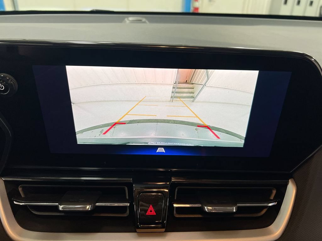 Used 2024 Chevrolet TrailBlazer LT w/ Convenience Package FWD image 15