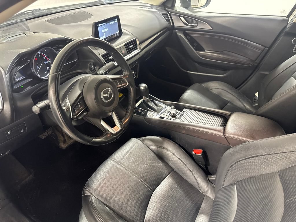 Used 2018 MAZDA MAZDA3 Grand Touring FWD image 18