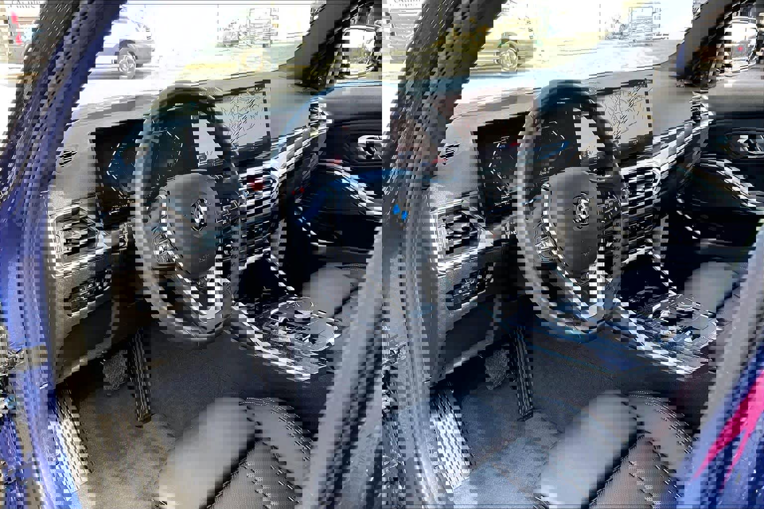 Certified 2023 BMW 330i xDrive 330i xDrive w/ Premium Package image 17