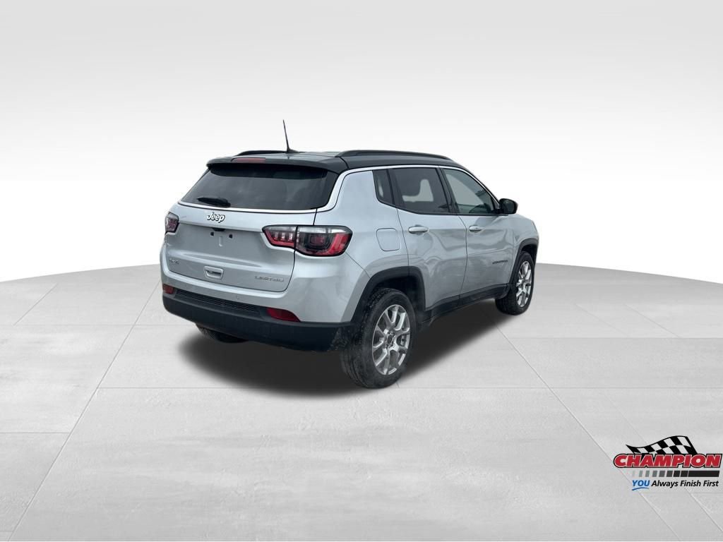 Used 2025 Jeep Compass Limited image 6