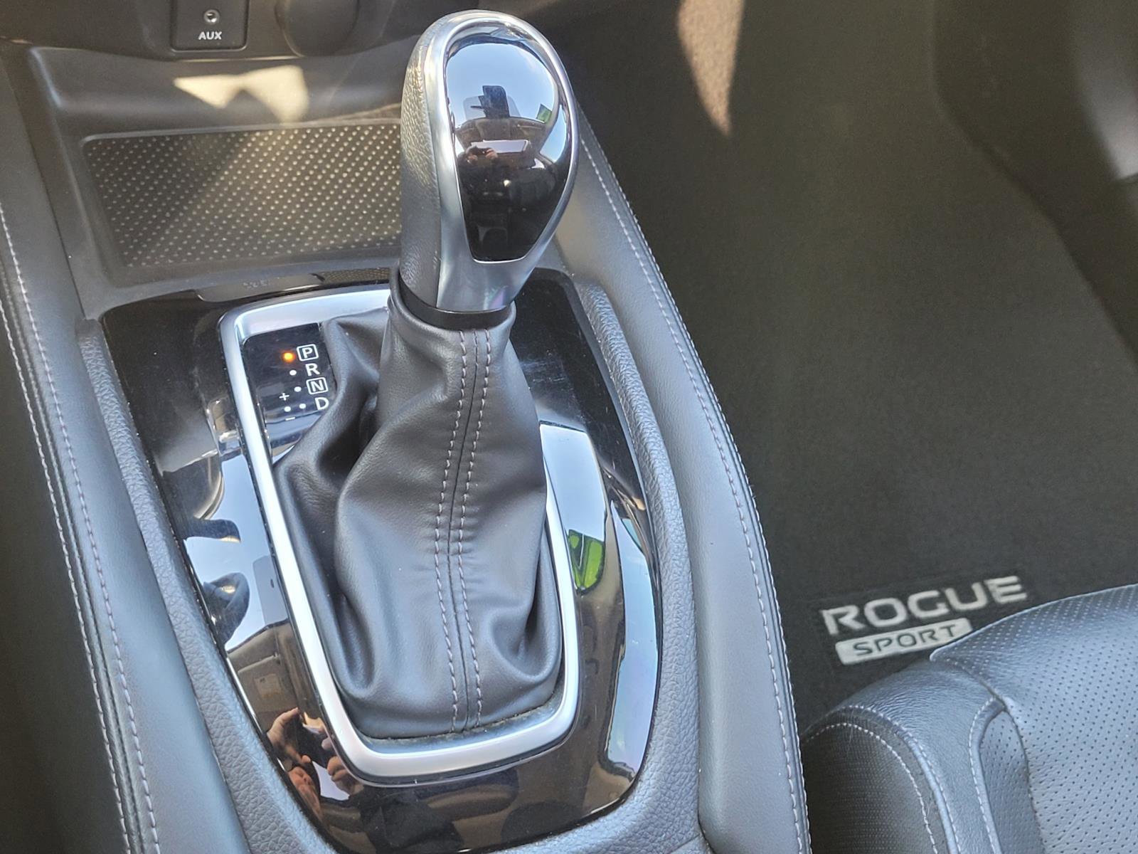 Used 2017 Nissan Rogue Sport SL w/ SL Premium Package image 13