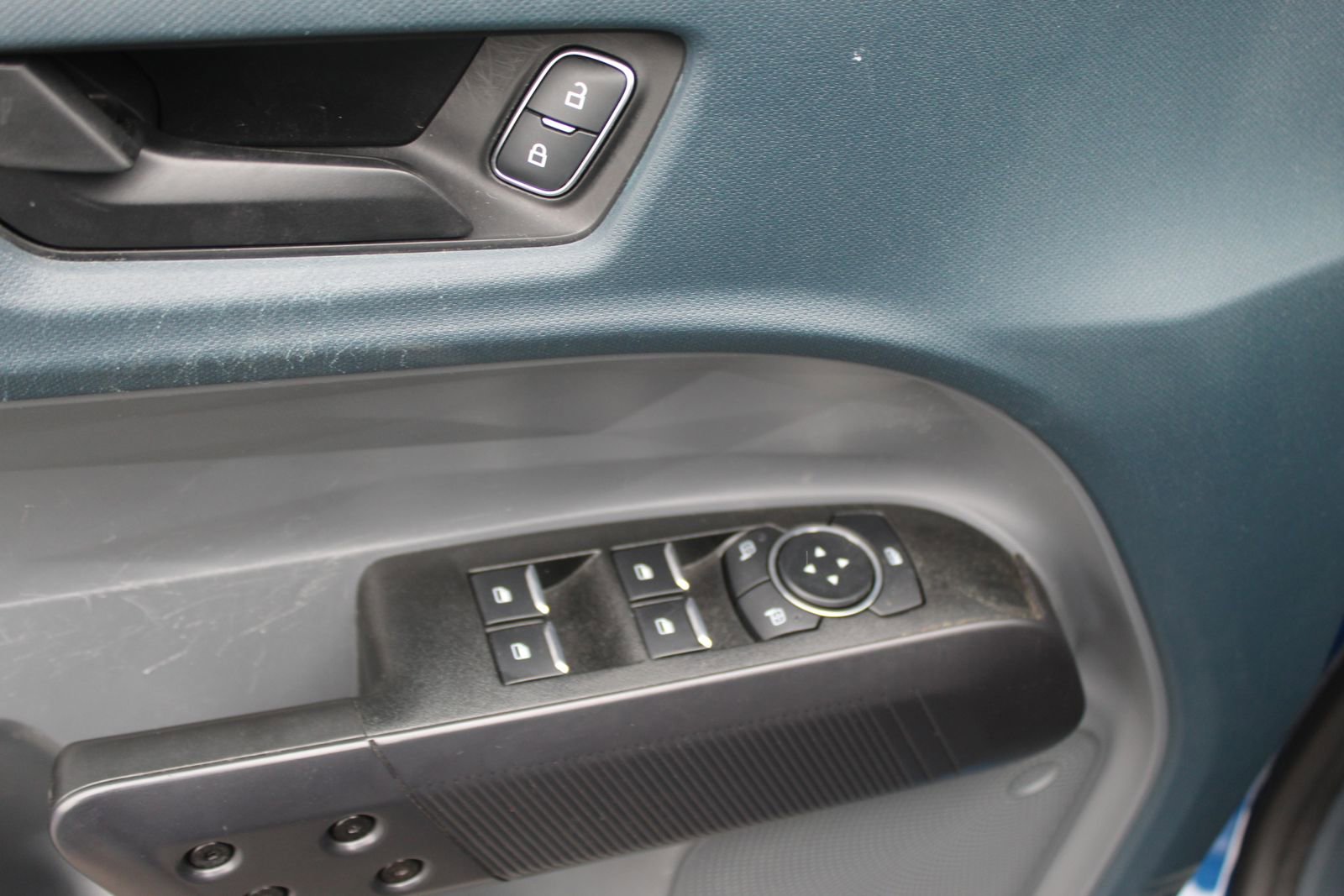 Used 2023 Ford Maverick XL image 22