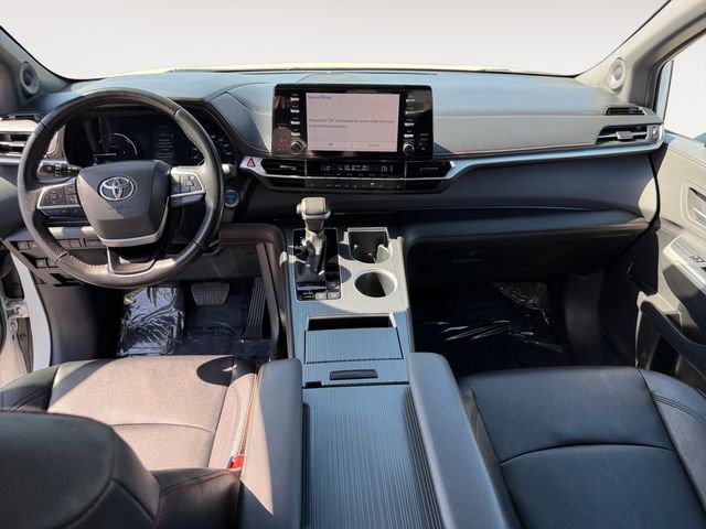 Certified 2023 Toyota Sienna XSE w/ XSE Plus Package FWD image 10