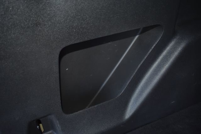 Used 2017 Ford Escape SE w/ SE Sport Appearance Package image 33