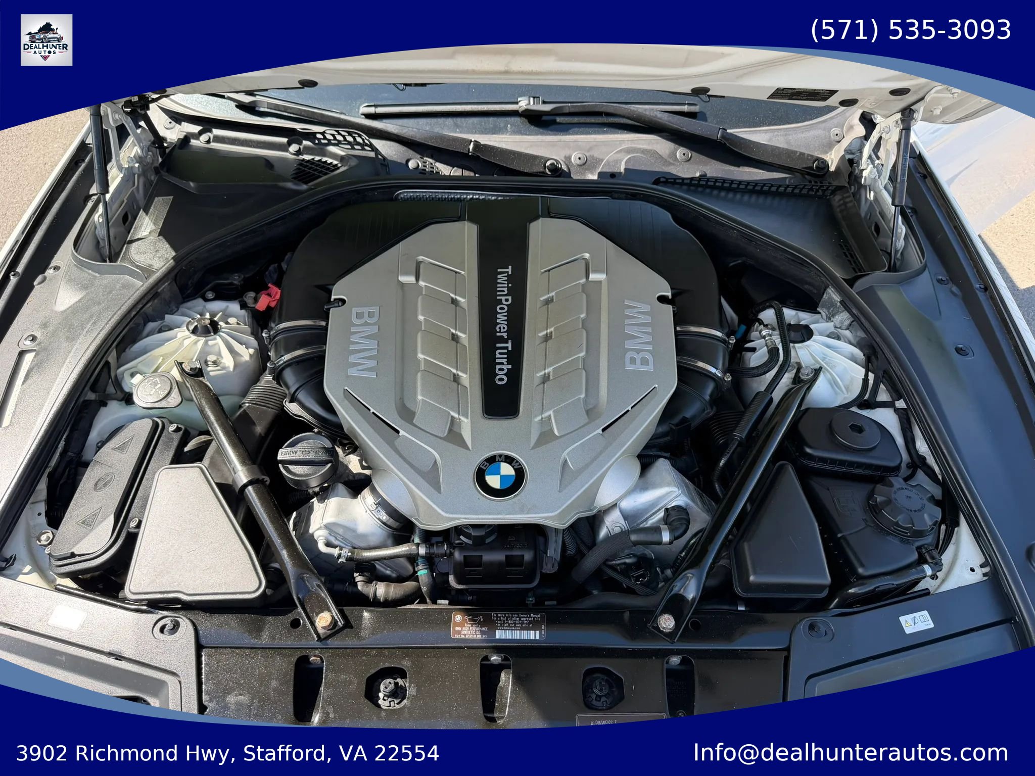 Used 2011 BMW 550i xDrive Sedan AWD/4WD image 35