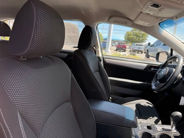 Used 2018 Subaru Outback 2.5i Premium AWD/4WD image 19