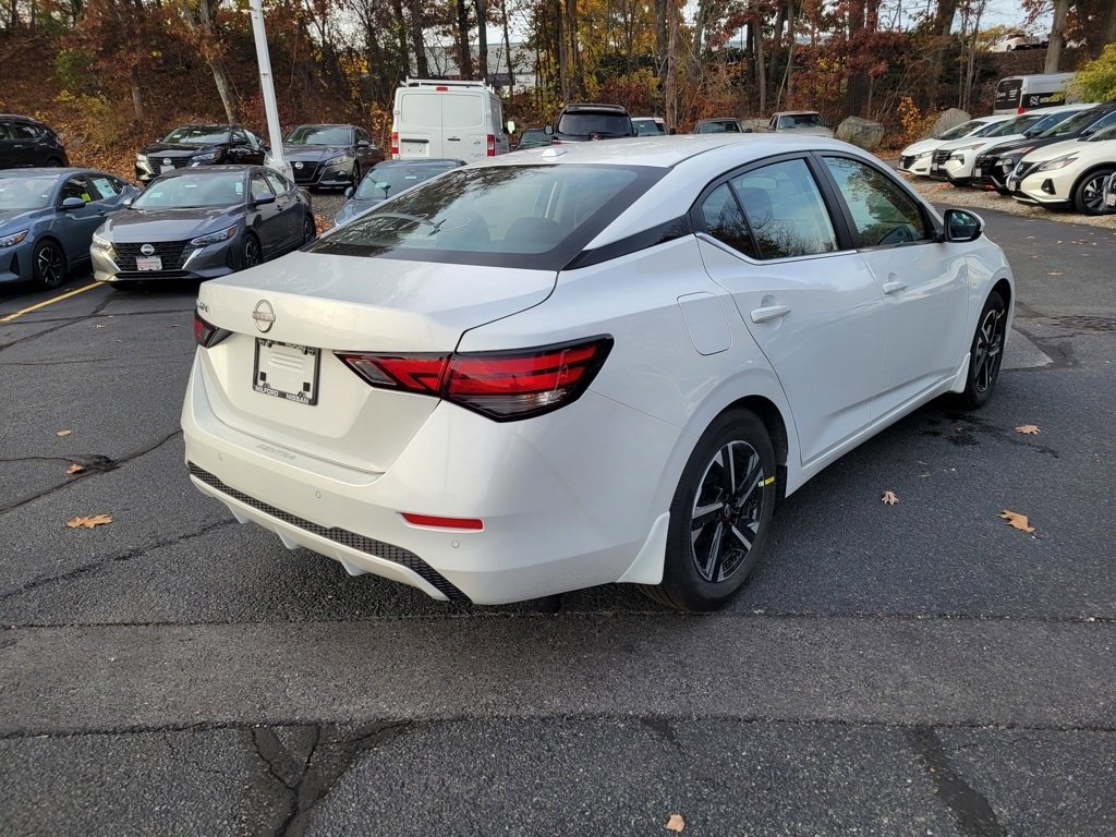New 2025 Nissan Sentra SV w/ Trunk Package image 5
