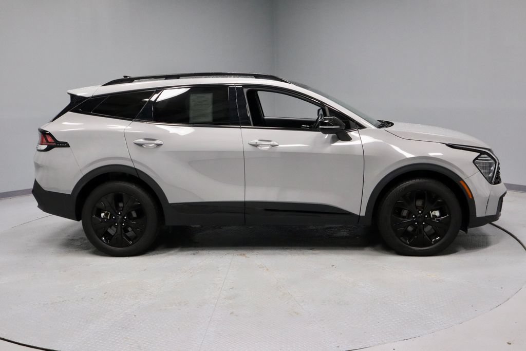 Used 2025 Kia Sportage X-Line w/ Premium Package AWD/4WD image 12