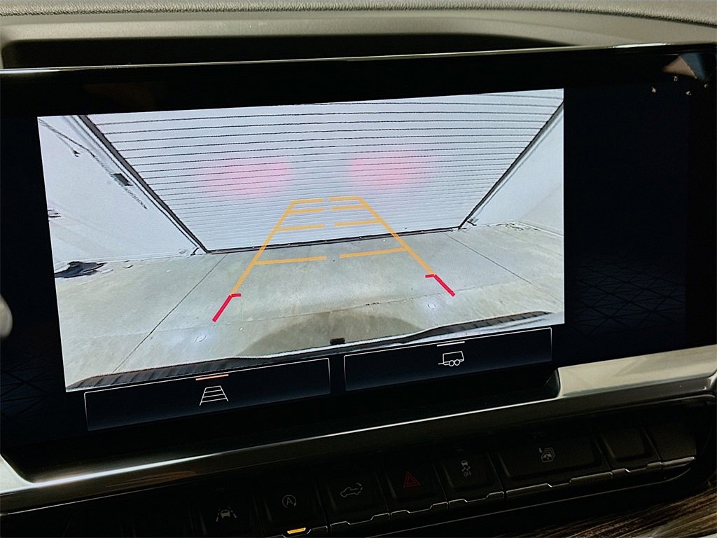 Used 2023 GMC Sierra 1500 Elevation w/ LPO, Elevation Black Package image 14