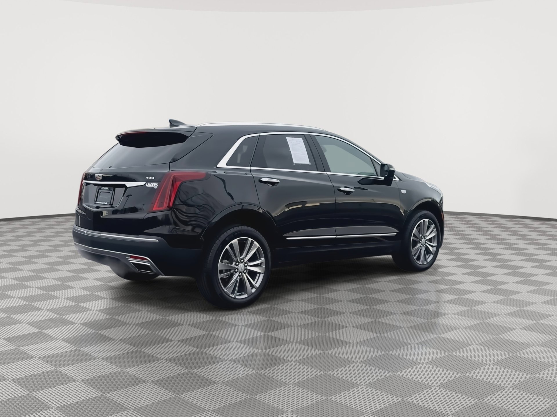 Certified 2025 Cadillac XT5 Premium Luxury image 8