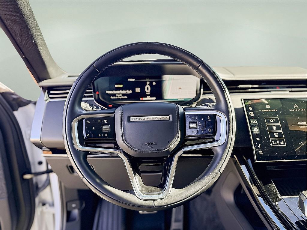 Used 2024 Land Rover Range Rover Sport SE image 21